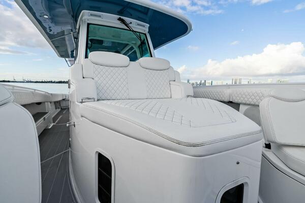 No Name 42ft HCB Yacht For Sale