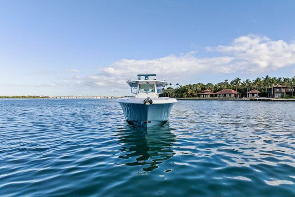 No Name 42ft HCB Yacht For Sale