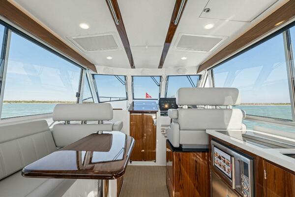 2026 MJM 47R Galley/Salon