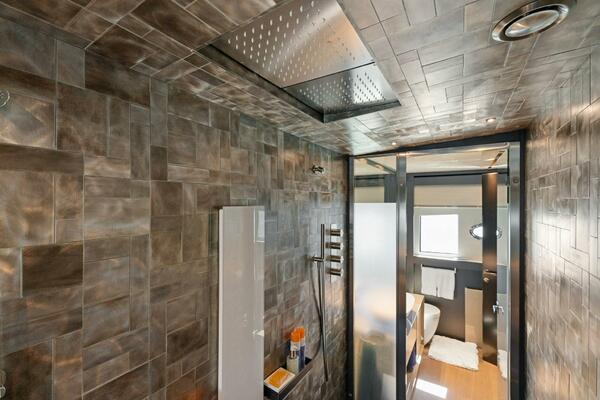 Caffeine 116ft Pershing Yacht For Sale