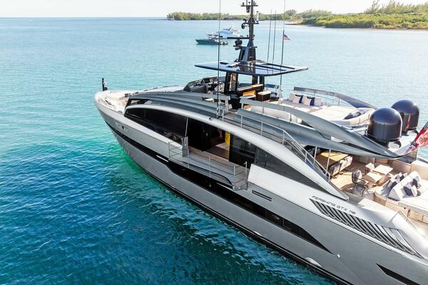 Caffeine 116ft Pershing Yacht For Sale