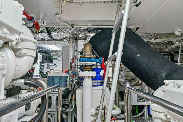 Pershing GTX Motoryacht Yacht For Sale