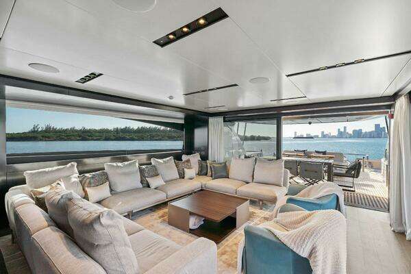 Pershing GTX Motoryacht Yacht For Sale
