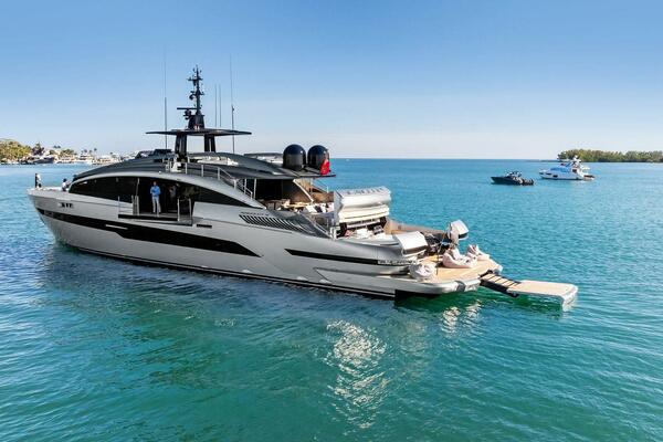 Caffeine 116ft Pershing Yacht For Sale