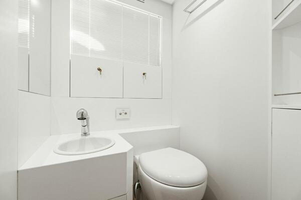 Caffeine 116ft Pershing Yacht For Sale