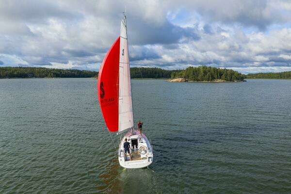 30ft Beneteau Yacht For Sale