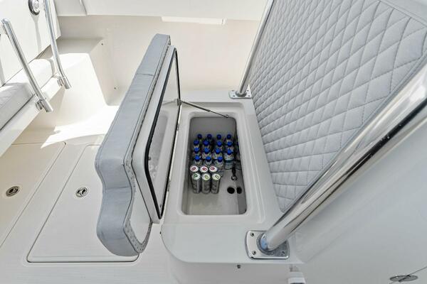 VANTAGE 41ft Bahama Yacht For Sale