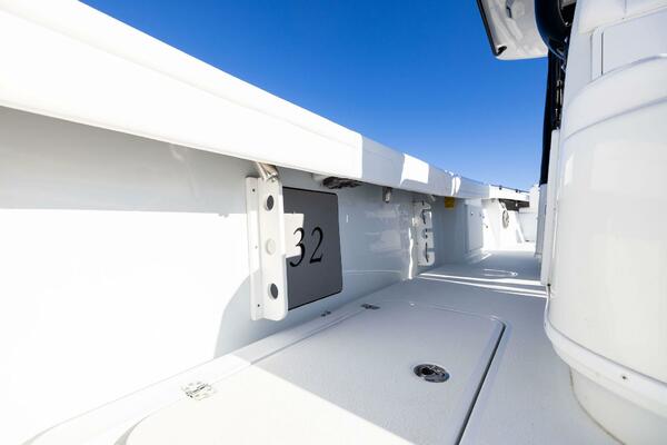 32ft Yellowfin Yacht For Sale