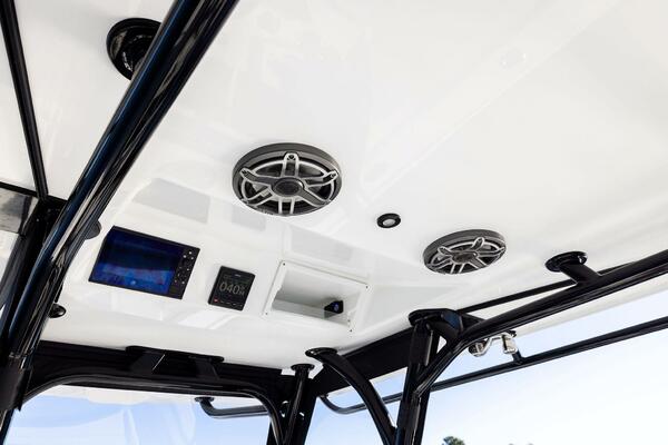 32ft Yellowfin Yacht For Sale