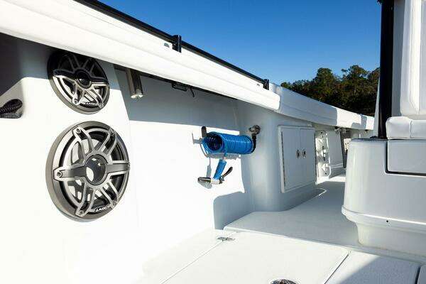 Yellowfin 32 Offshore Yacht For Sale