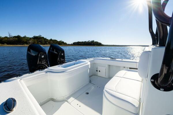 32ft Yellowfin Yacht For Sale