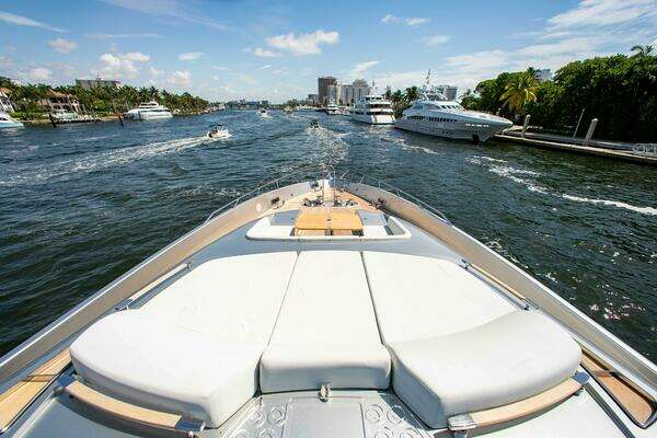 2014 Riva 122