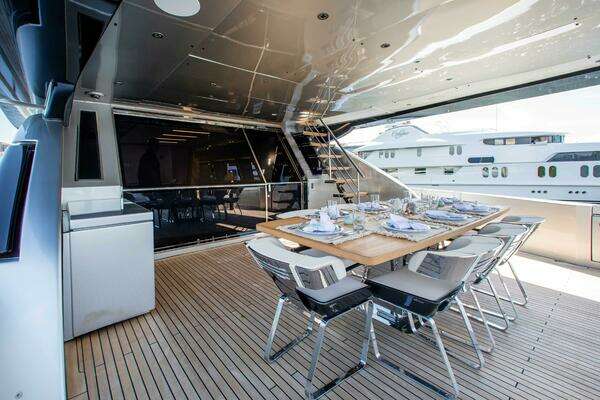 2014 Riva 122