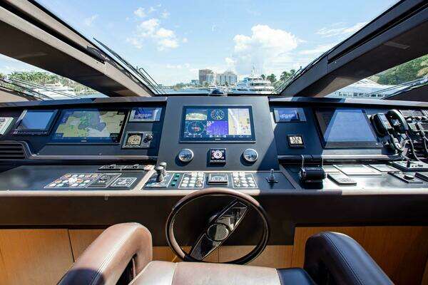 2014 Riva 122