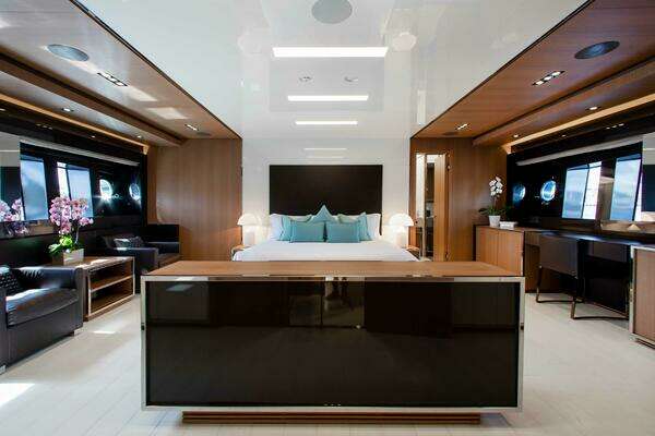 2014 Riva 122