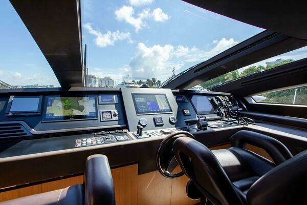 2014 Riva 122