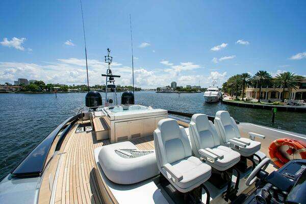 2014 Riva 122