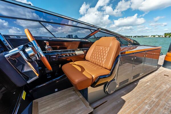 IL VIAGGIO 56ft Riva Yacht For Sale