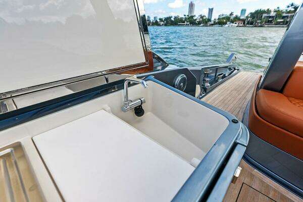 Riva 56' Rivale Yacht For Sale