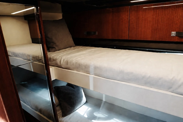 2021 Riva 56