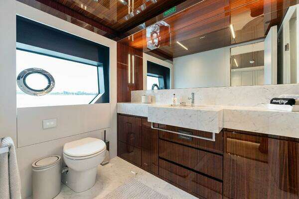 Riva Dolcevita Yacht For Sale