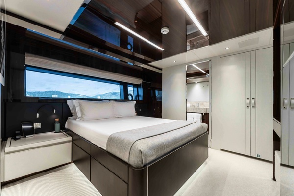 ELYSIUM I 110ft Riva Yacht For Sale