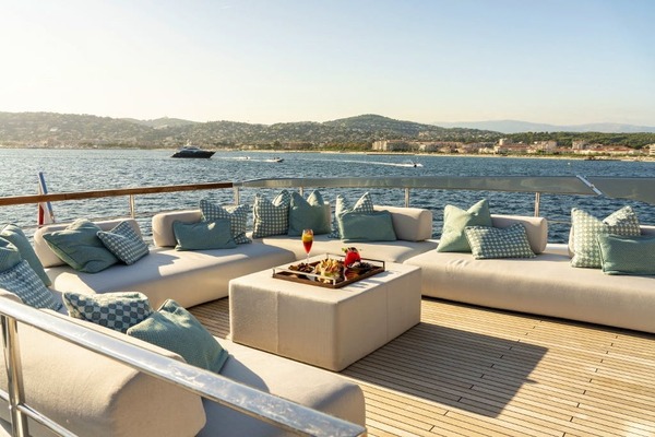 ELYSIUM I 110ft Riva Yacht For Sale