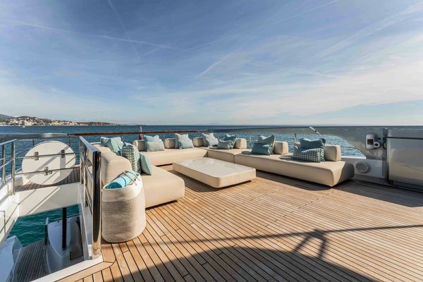 ELYSIUM I 110ft Riva Yacht For Sale