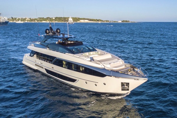 ELYSIUM I 110ft Riva Yacht For Sale