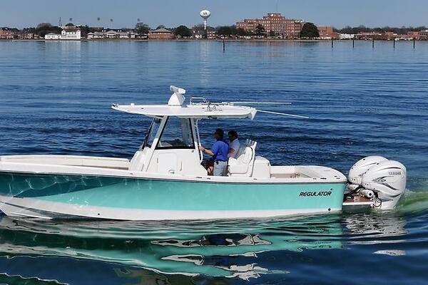 Temp Tag 31ft Regulator Yacht For Sale