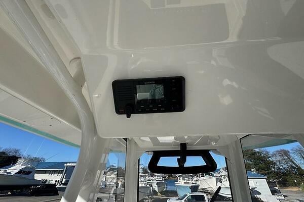 Temp Tag 31ft Regulator Yacht For Sale