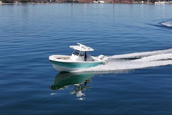 Temp Tag 31ft Regulator Yacht For Sale