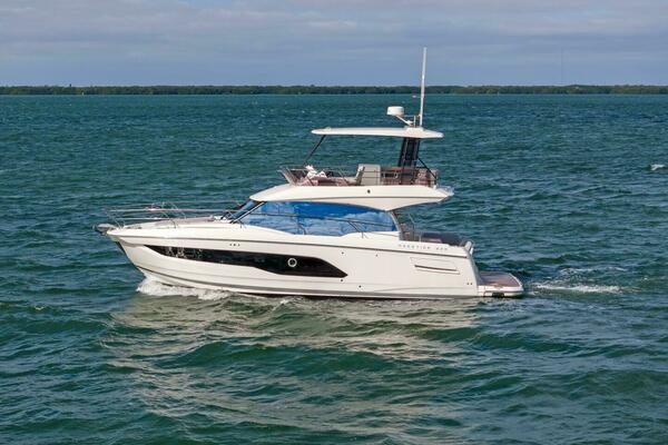 42FT (13.06M) PRESTIGE