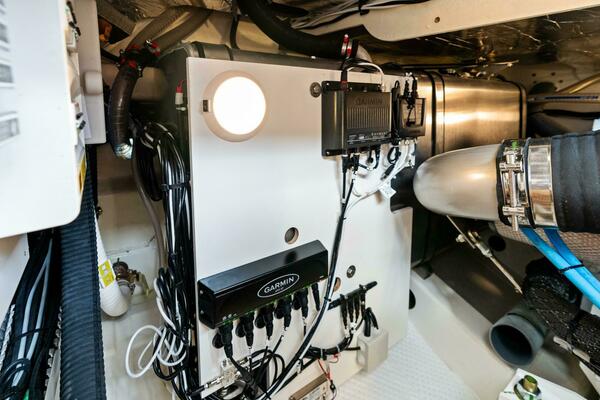 2024 42 Prestige Flybridge - Engine Room