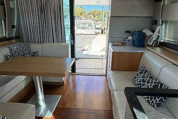 Fairline Squadron 42 Yacht For Sale