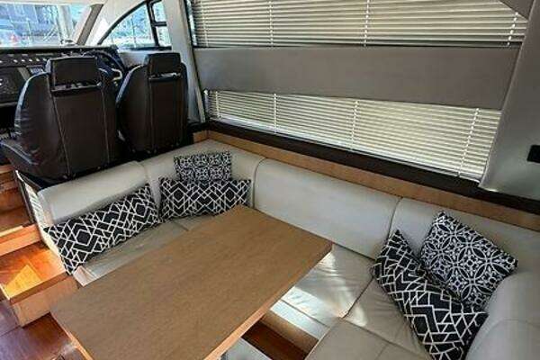 Fairline Squadron 42 Yacht For Sale