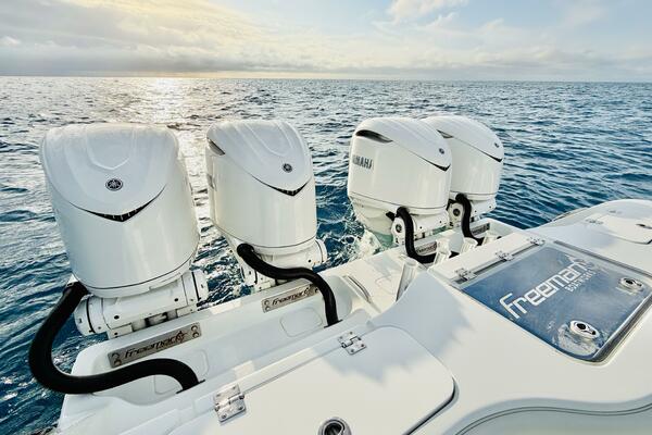 Lodge ical Necessity 37ft Freeman Yacht For Sale