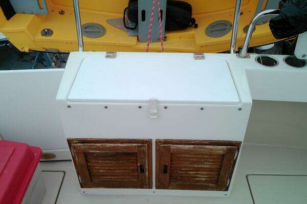 Photo of the 2010 Ranger Tugs 