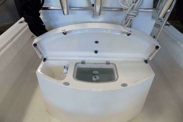 Regulator 34SS Yacht For Sale