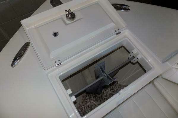 Regulator 34SS Yacht For Sale