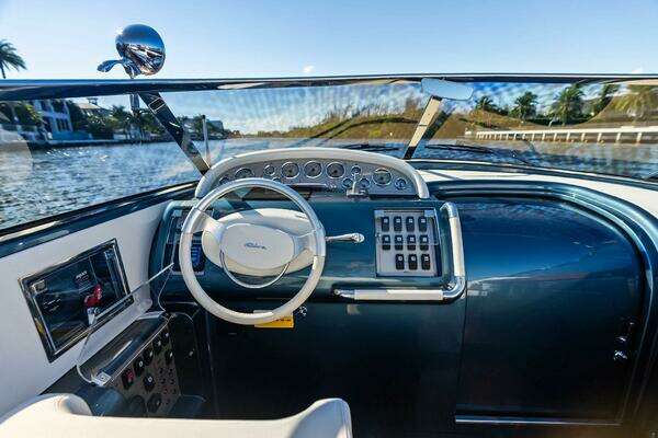 Riva Aquariva Yacht For Sale