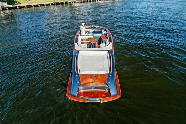Isola 33ft Riva Yacht For Sale
