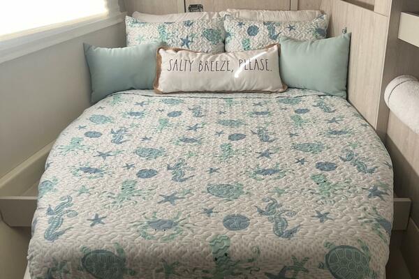 Flip Flops 48ft Leopard Yacht For Sale