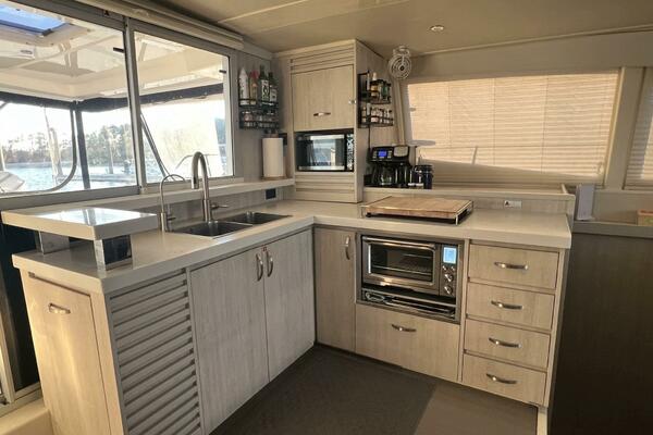 Flip Flops 48ft Leopard Yacht For Sale