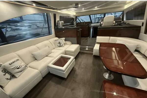 BABYLON 51ft Sea Ray Yacht For Sale