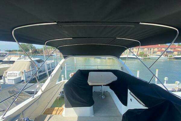 Sea Ray 51 Fly Yacht For Sale