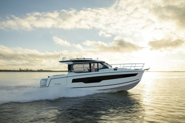 34ft Jeanneau Yacht For Sale