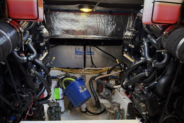 Long Gone 34ft Carver Yacht For Sale