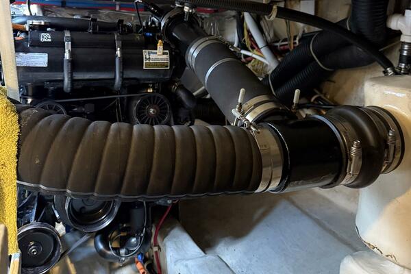 Long Gone 34ft Carver Yacht For Sale