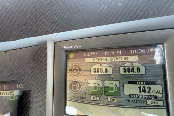 Long Gone 34ft Carver Yacht For Sale